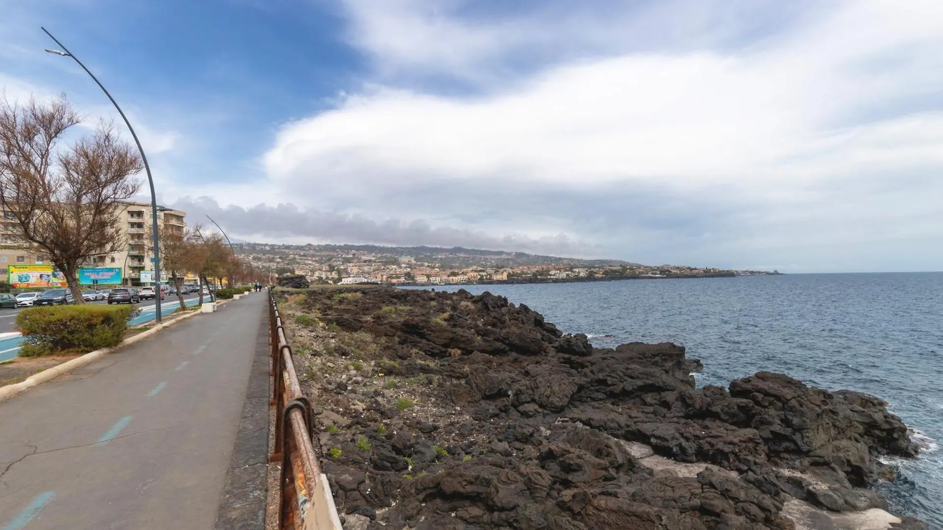 Finestre Sul Mare Apartment Catania